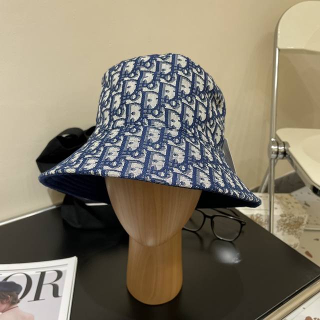 Dior Official Website New Double-Sided Full-Print Dior Logo Fisherman's Hat, Ult