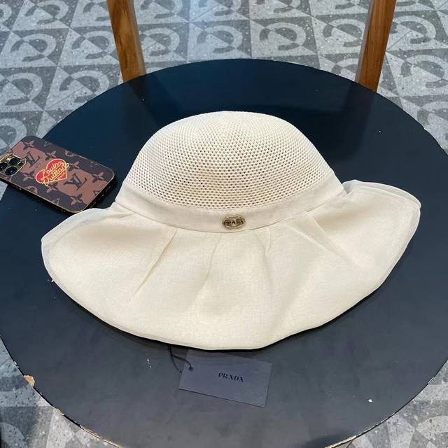Prada New Arrival Wide-Brimmed Sun Hat, Fisherman's Hat, Popular On Xiaohongshu,