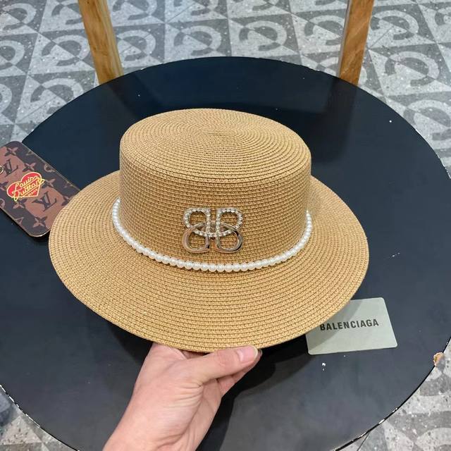 Balenciaga New Arrival Straw Sun Hat, Beach-Style, Simple And Elegant, Versatile