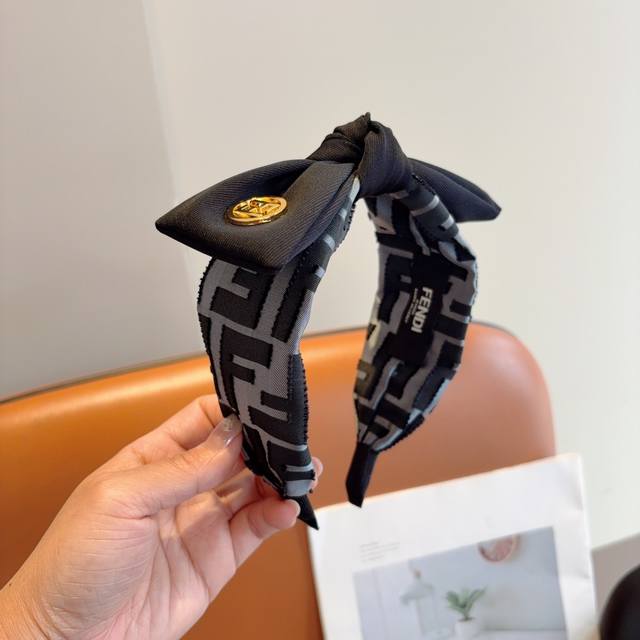 With Packaging Fendi Classic New Double F Bow Hairband, Retro Headband, Simple A