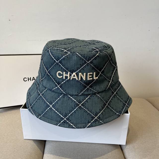 Chanel New Fisherman's Hat, Classic Chanel Simplicity, Fashionable And Casual De
