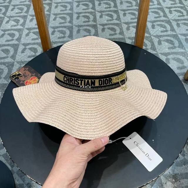 Dior New Straw Hat, High-Density Construction, A Super Stylish Straw Hat ~ Perfe