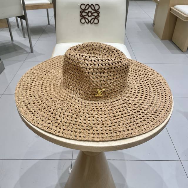 Lv Louis Vuitton Spring/Summer New Arrival Wide-Brimmed Lace-Up Straw Hat For Wo
