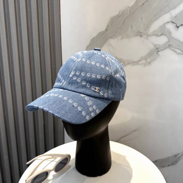 New Chanel 2025P High-Version Denim Baseball Cap, Available In Light Blue And Da
