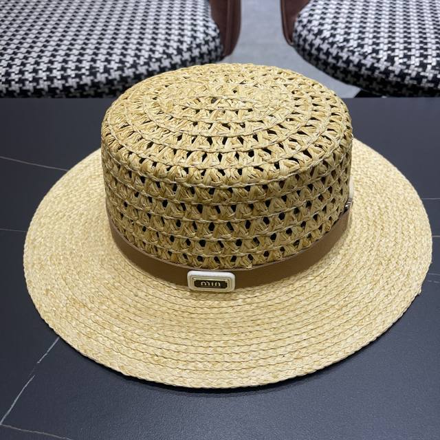Miu Miu 2025 New Arrival Lace-Up Flat-Top Straw Hat For Women, Summer Straw-Wove