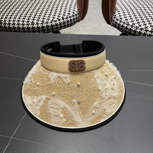 Balenciaga Paris New Summer Pearl Open-Top Hat, Uv-Protective Hat That Doesn't I