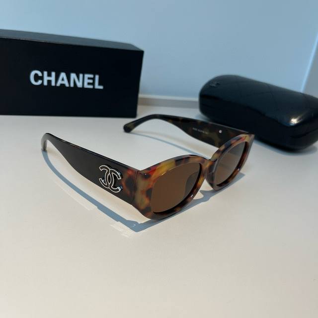 Chanel Black And White Panda Sunglasses, Versatile Design Flatters Face Shapes!