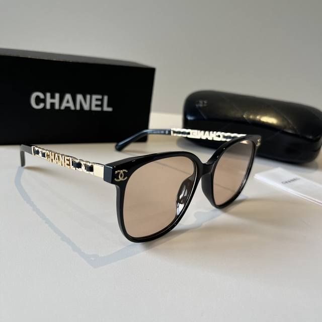 Chanel Elegant Lady-Style Sunglasses, The Most Talked-About Sunglasses. Essentia