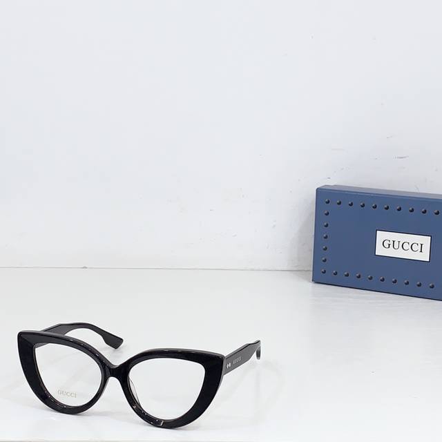 Gucc*Model: Gg1530O Size: 54 Mouth 20-145.