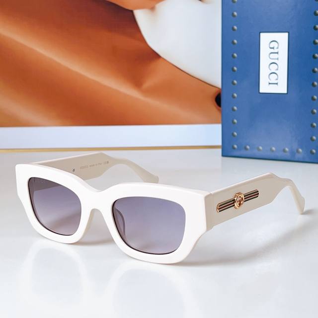 Gucci* Model: Gg1558Sk Size: 51Mm 22-145