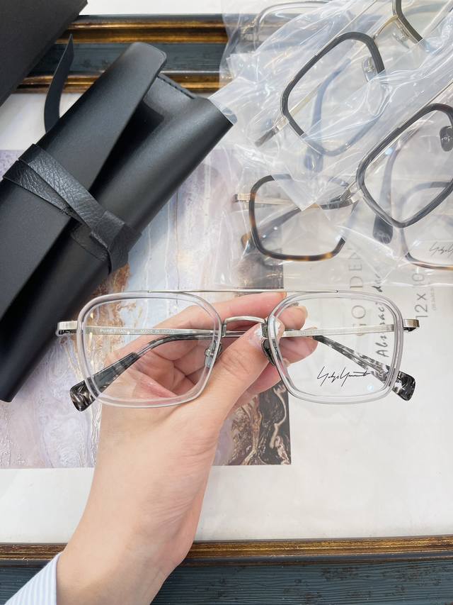 Yohji Yamamoto Model: Asosize: 59, 22-145 Titanium~~