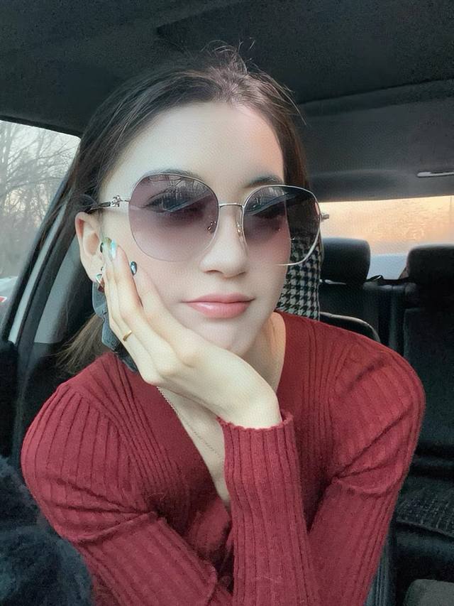 Dior 2025 New Arrival Trend-Setting Fashion Square-Frame Sunglasses, Comfortable