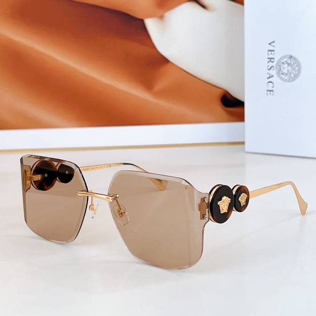Versace Model: Ve6781 Size: 65Mm X 16Mm 145