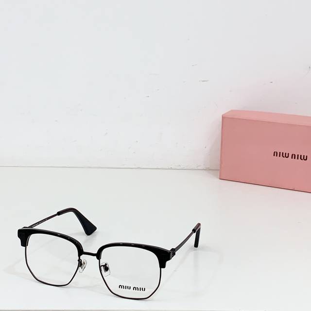 Miu Mi* Model: Vmu 72Zs Size: 52 X 19-145
