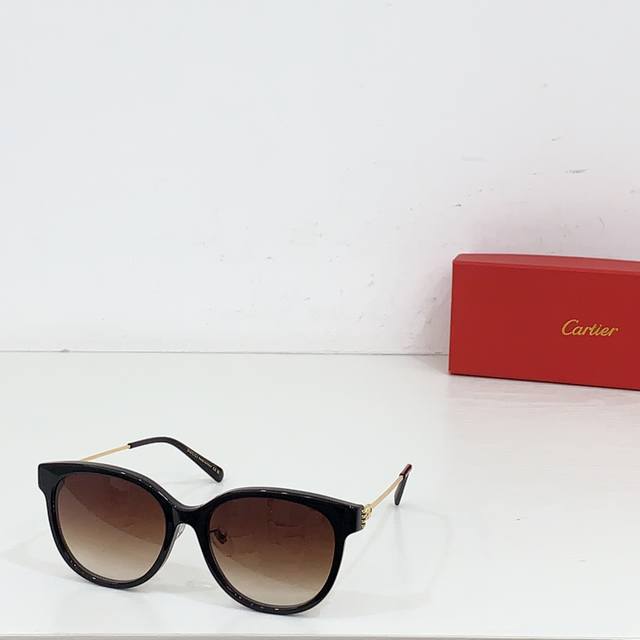 Gucc* Model: Gg1883Sk Size: 53Mm 18-145