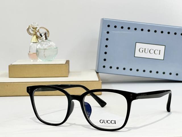Gucc* Model: Gg1906A Size: 54 Mouth 22-145