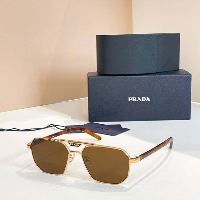 Prad*Model: Spr 58Y Size: 57 Cm 15-145