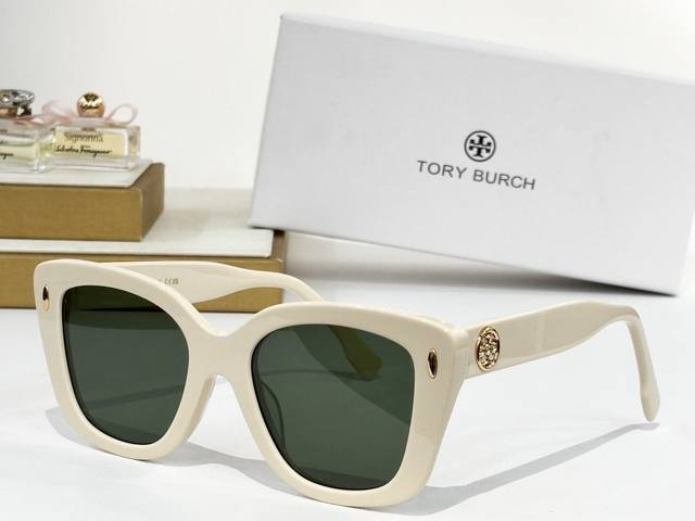 Tory Burch Model: Ty7203U Size: 53, 19, 145