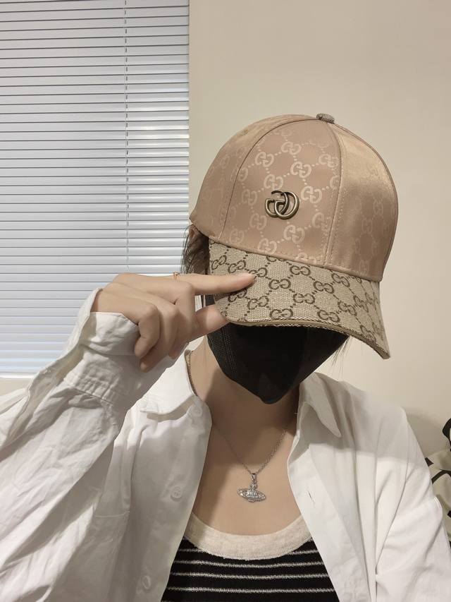 With Dust Bag Gucci Classic Design, New In Stores, Simple And Trendy! Casual Spo