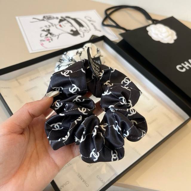 Chanel Hairband, Silk Fabric, Black And White