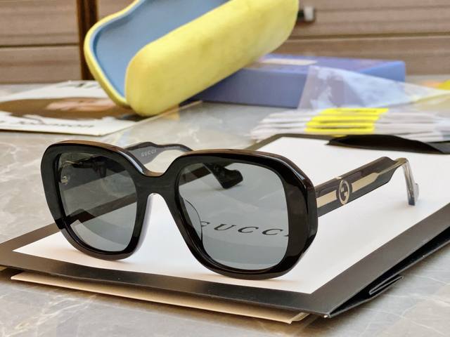 Gucci New Sunglasses, Model: Gg1557Sk, Size: 54Mm 20-145