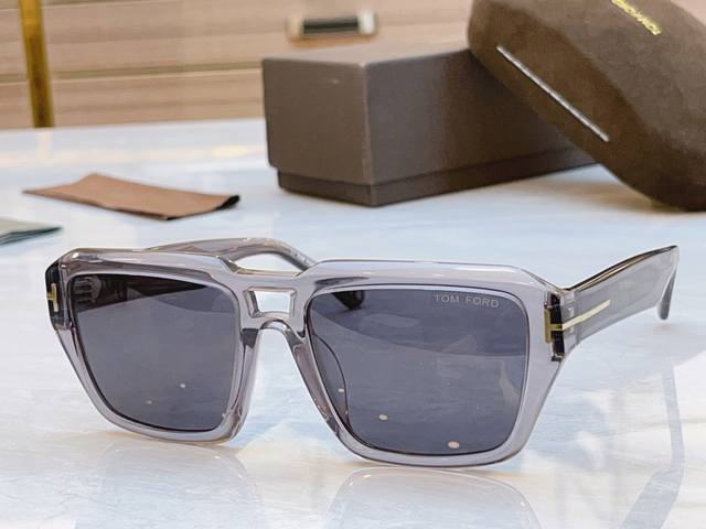 Tom Ford New Sunglasses, Model: Ft1202, Size: 56Mm 19-140