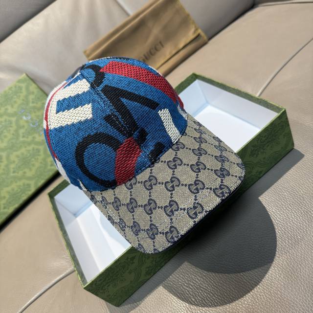 Gucci 2025 New Arrival, Comes With Box And Cloth Bag, Gucci New Arrival Authenti