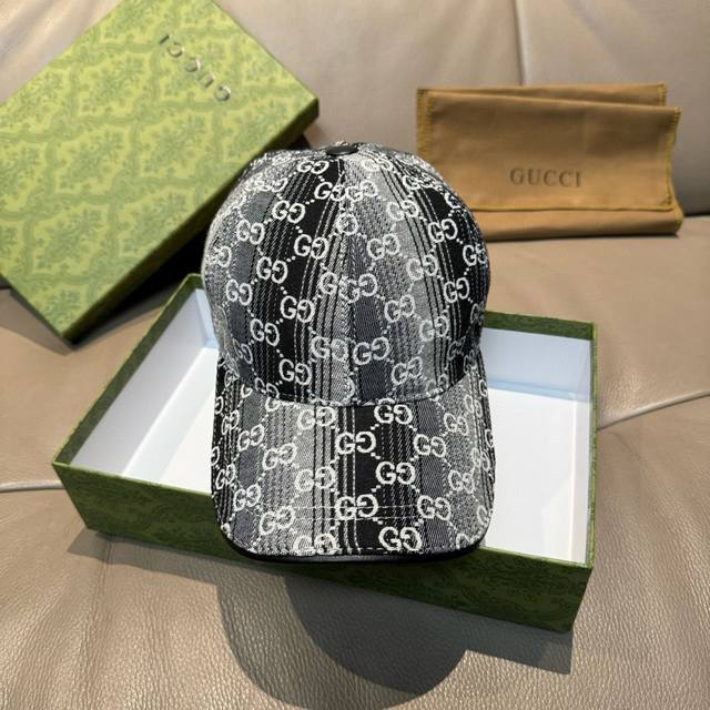 Comes With A Box And Cloth Bag, Gucci New Original Baseball Cap, Gradient Candy