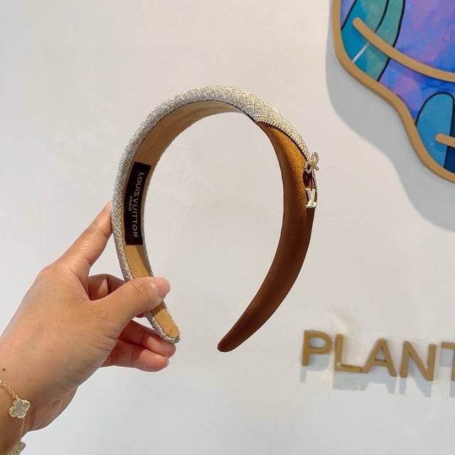 With Packaging Louis Vuitton Lv New Arrival Hairband, Fashionable Headband, The