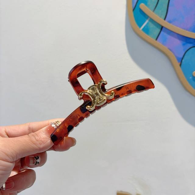With Packaging: Celine Triumph Arch New Fashionable Hair Clip, Duckbill-Shaped H
