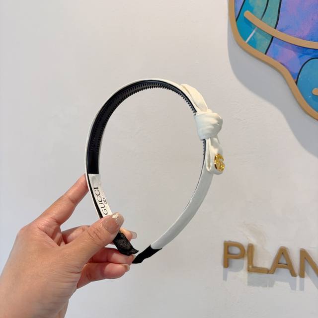 With Packaging Gucci Classic New Hairband, A Must-Have Headband For Goddesses, E