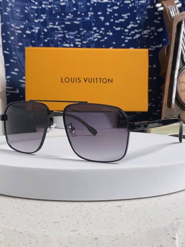 Louis Vuitton 2025 New Lv Retro Men's Sunglasses Bold Business Style Sunglasses