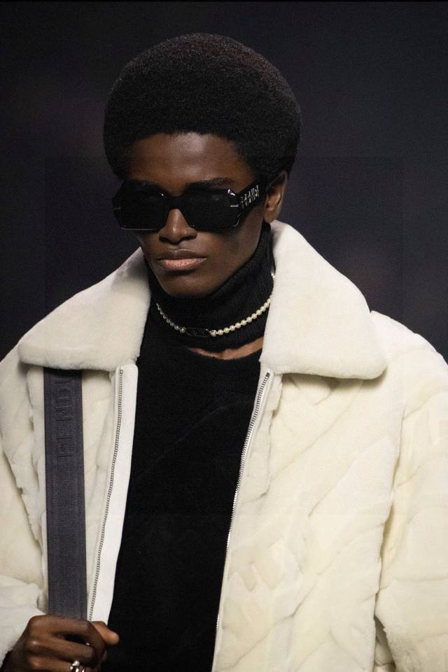 Fendi New-Style Sunglasses For Driving, Square-Frame Unisex Street-Style Sunglas