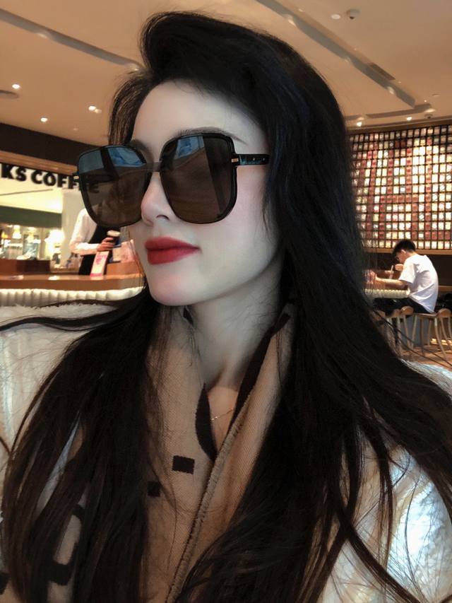 Dior 2025 Spring New Arrival Trendy Bestseller Fashionable Square Frame Sunglass
