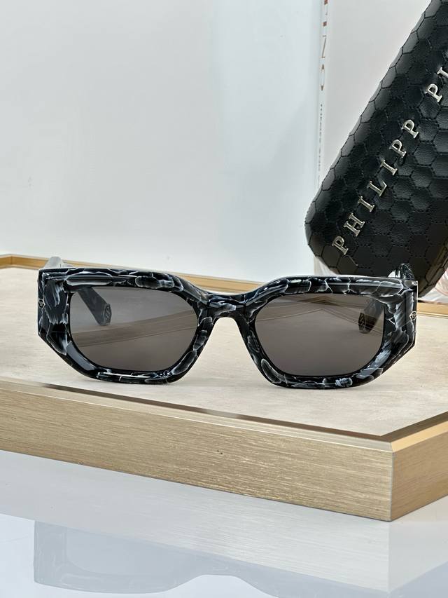Philipp Plein Model: P Sleek Square Silhouette, Highlighting Unique Personality.