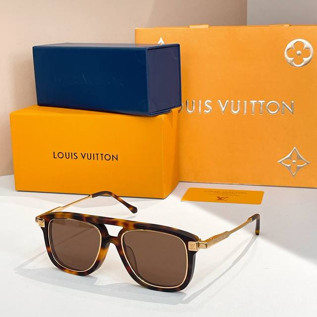 Louis Vuitton*Model: Z2595U Size: 53 Mouth 22-145