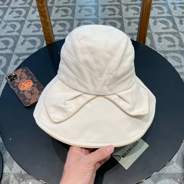 Balenciaga Paris Summer New Fisherman's Hat, Simple And Casual Versatile Style,