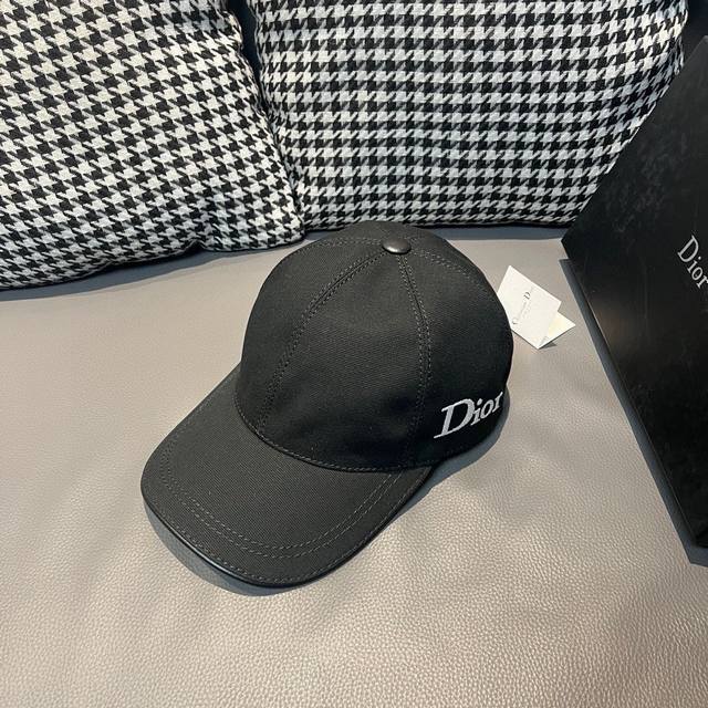 Comes With A Box And Cloth Bag, Dior Original Baseball Cap, Same As The Popular