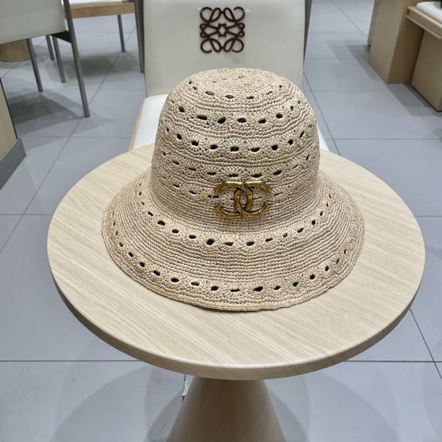 Chanel Hand-Woven Raffia Straw Hat For Women, 2025 New Style Fisherman's Hat, Su