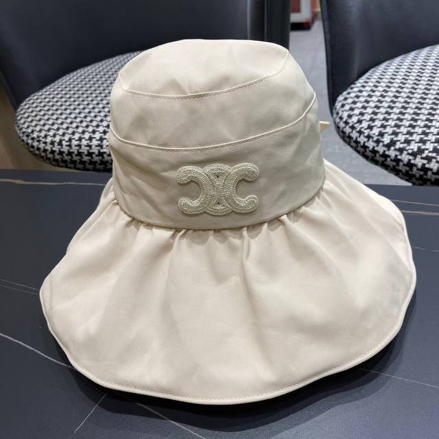 Celine New Resort Fisherman's Hat, Foldable For Sun Protection And Easy To Pair
