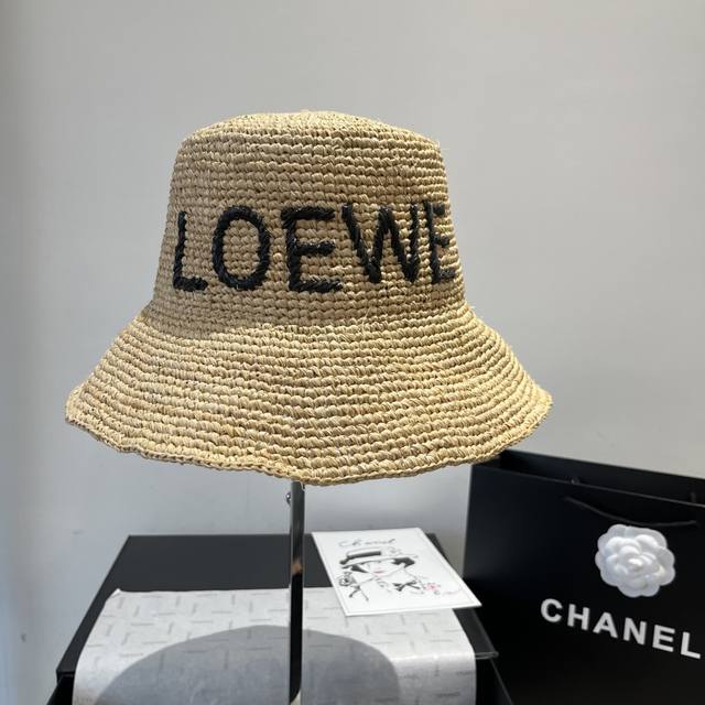 Loewe High-End Embroidered Logo, Exquisitely Crafted, Hand-Crocheted, Limited Qu