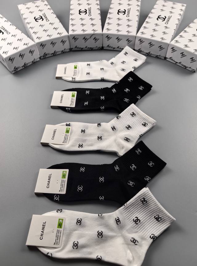 Special Edition Chanel Women's New Arrival Socks, 5 Pairs Per Box, 100% Cotton M