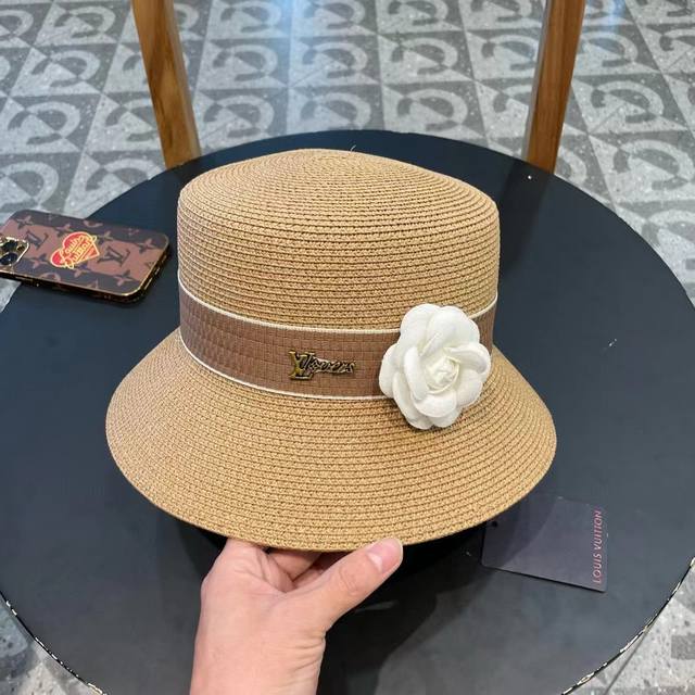Lv Louis Vuitton 2025 New Arrival Woven Strap Resort-Style Bucket Hat Straw Hat,
