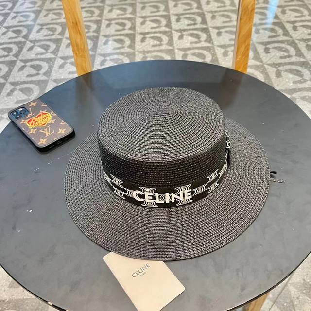 Celine 2025 New Minimalist Flat-Top Straw Hat, A Must-Have For Vacations And Lei