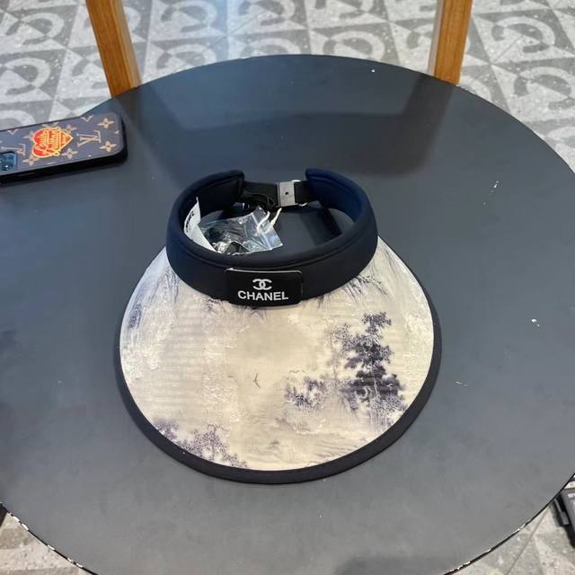 Chanel Open-Top Hat, A Must-Have Summer Item, Incredibly Versatile, Perfect For