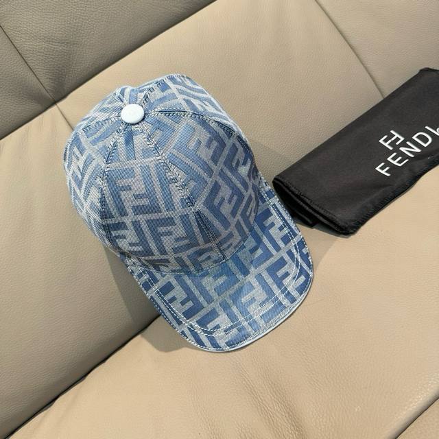New Arrival! Comes With A Box And Fabric Bag, Fendi New Original Baseball Cap, D