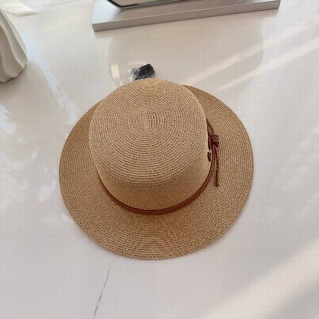 High-Volume Loewe ~ Summer New Arrival Fine Braided Small Straw Hat. A Practical