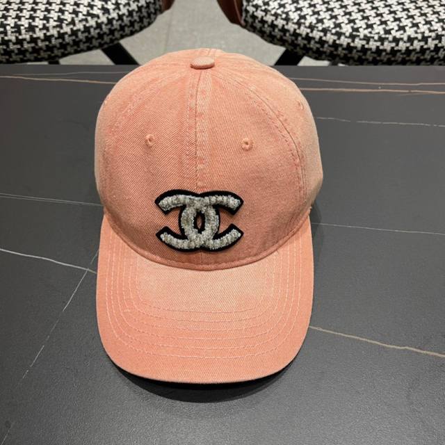 Chanel New Denim Baseball Cap, Classic Chanel Logo, Simple And Fashionable Desig