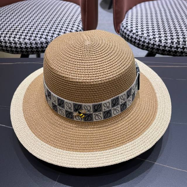 Loewe Straw Hat, Beach-Ready Oversized Straw Hat, Sun-Protective Hat, Handwoven