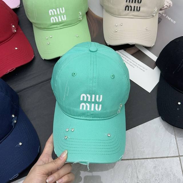 High-Volume Miu Miu New Arrival Baseball Cap! Premium Craftsmanship Series, A Mu